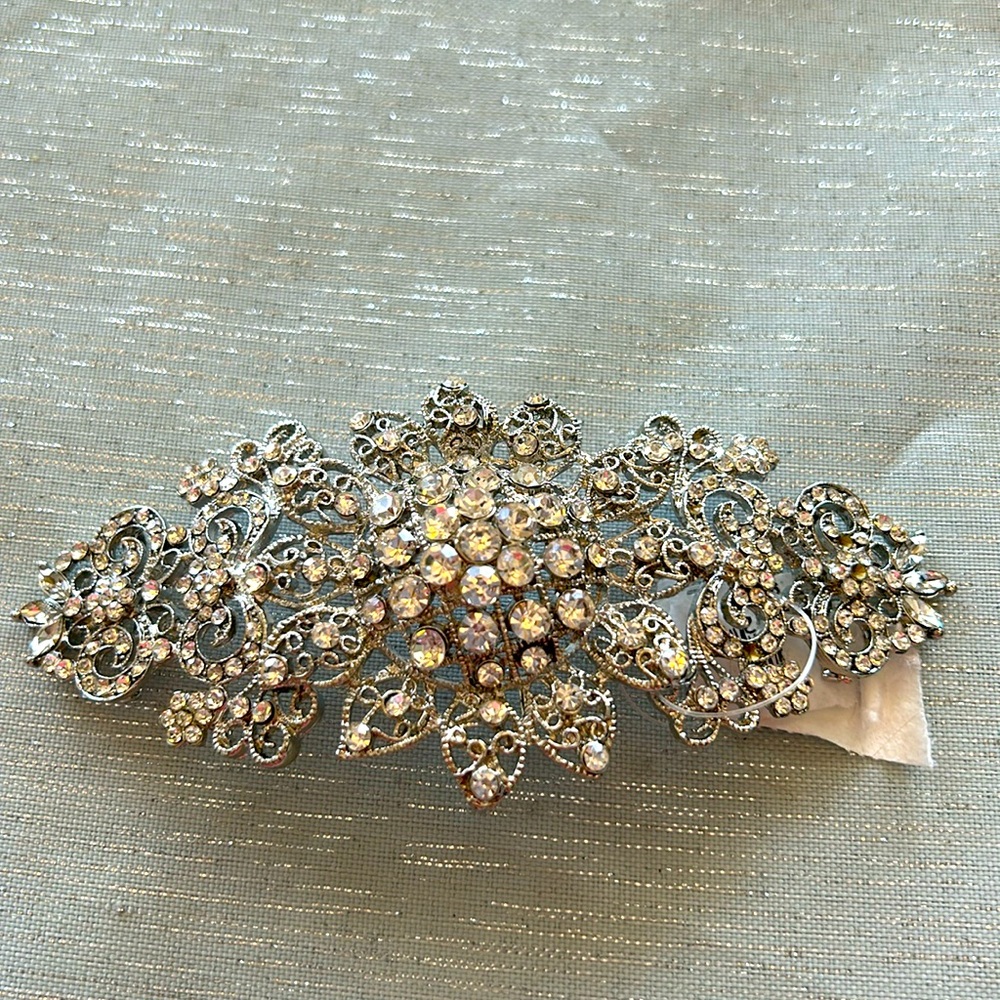 Rhinestone belt buckle. New Never Used